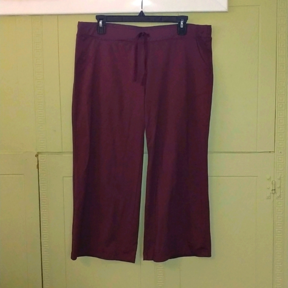 PATAGONIA WOMEN'S STELLAR CAPRIS SIZE L